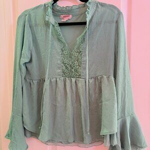 Teal long sleeve blouse from Arizona Jean Co. - Summer Closet + Post-Europe Vaca